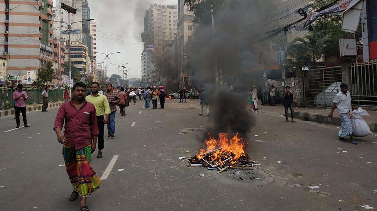 saad-wb.jpg