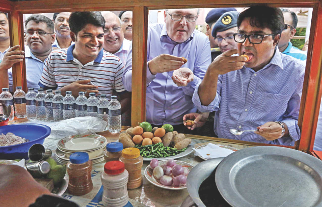 safe street food 2.jpg