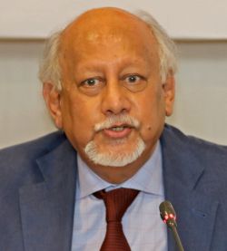salahuddin_kasem_khan.jpg