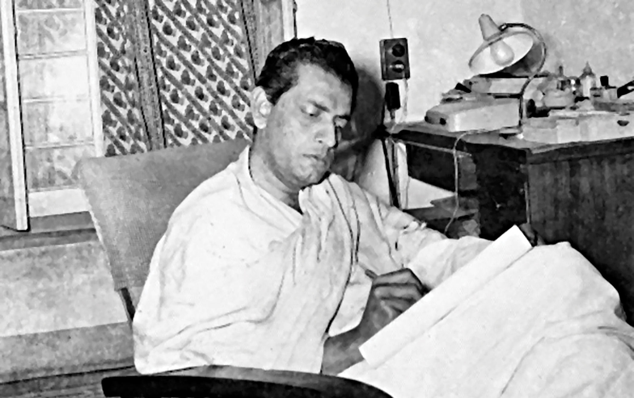 satyajit-ray_0.jpg