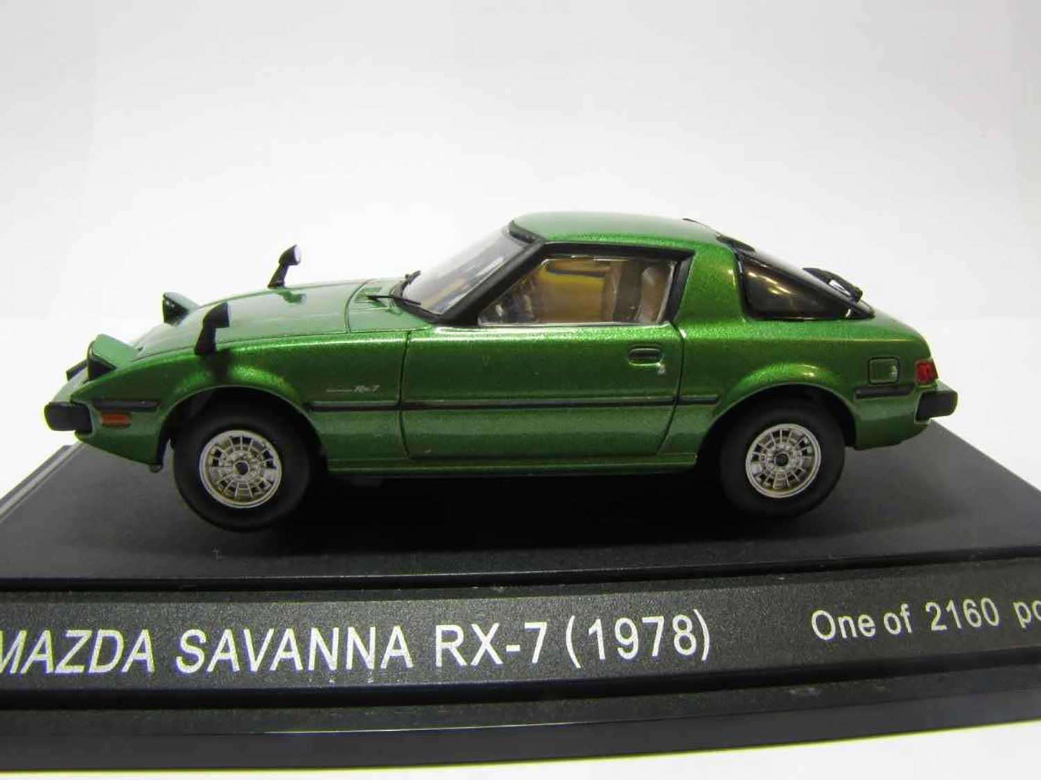 savanna-by-ebbro.jpg