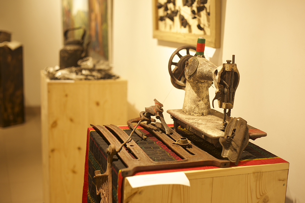 sewing_machine.jpg