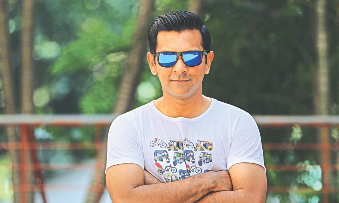 Popular Singer Tahsan