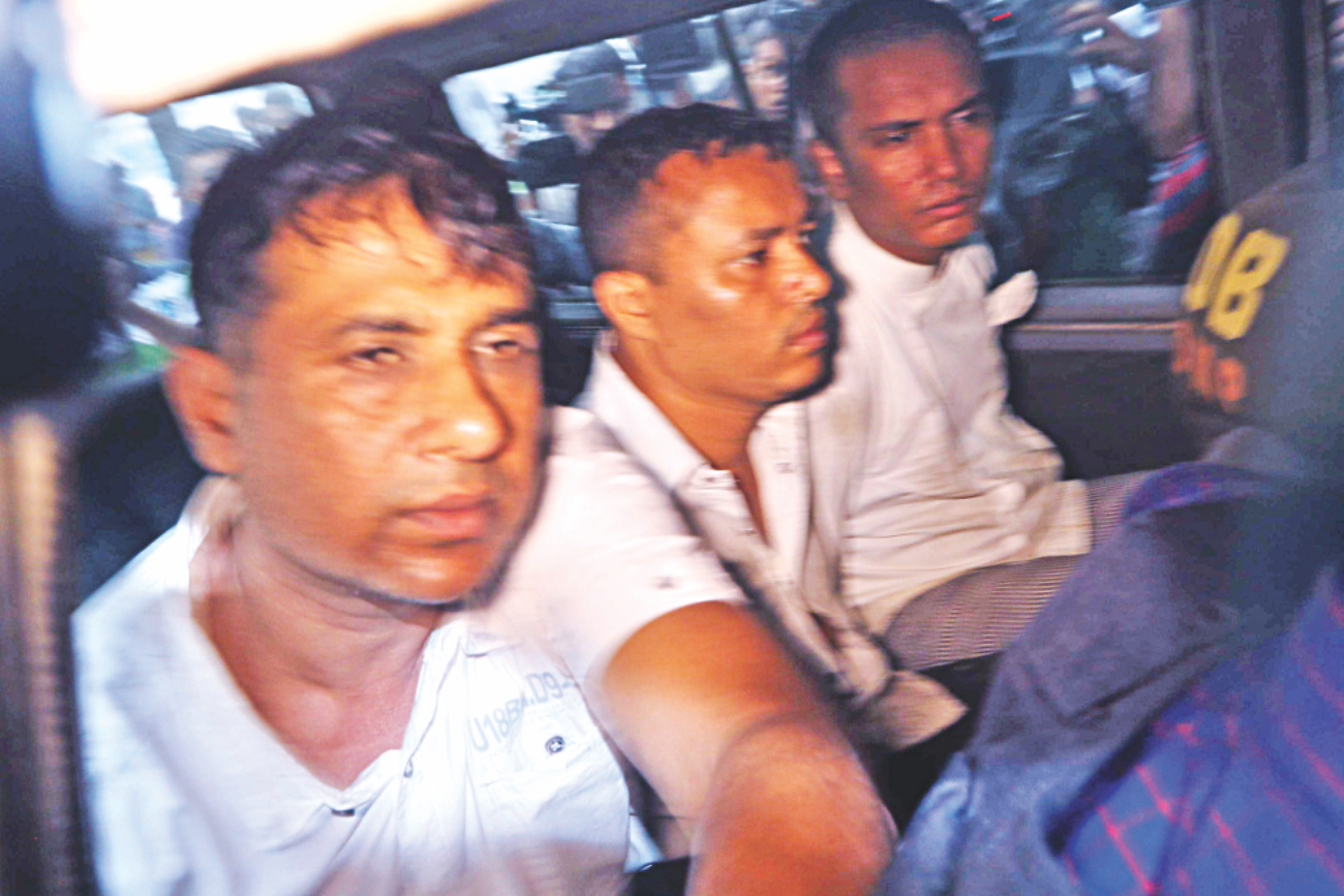 Terrified Gulshan 8.jpg