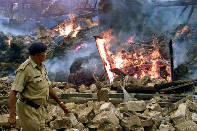 the-displacements-of-godhra-in-2002-can-be-seen-as-an-inglorious-epilogue-to-a-tragedy-that-began-long-ago.png