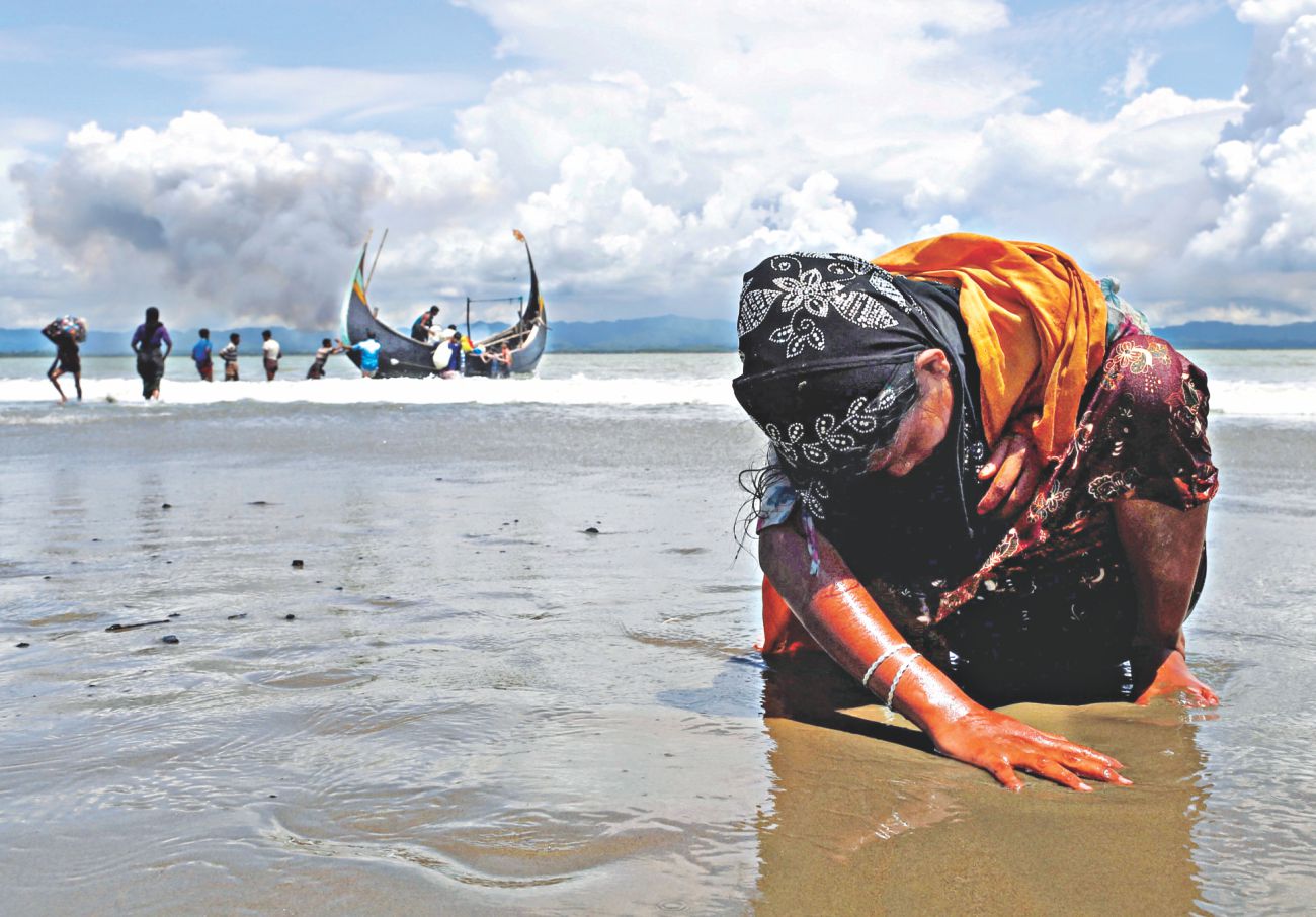 tired_rohingya.jpg