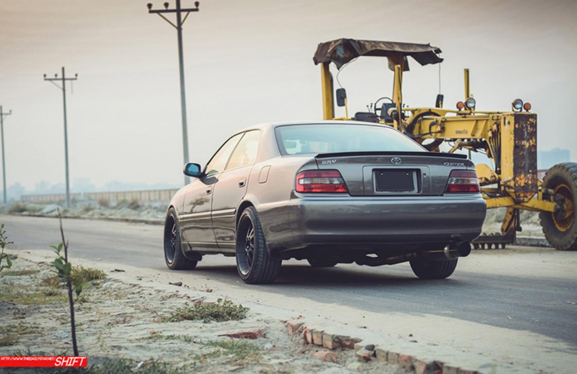 Toyota Chaser 2.jpg