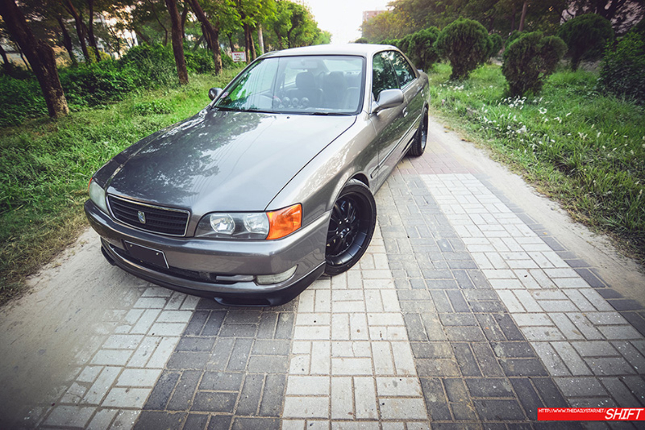 Toyota Chaser 6.jpg