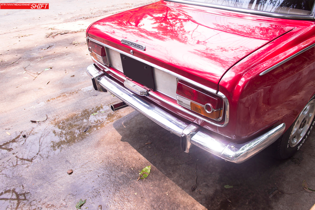 Toyota Corona RT40 5.jpg