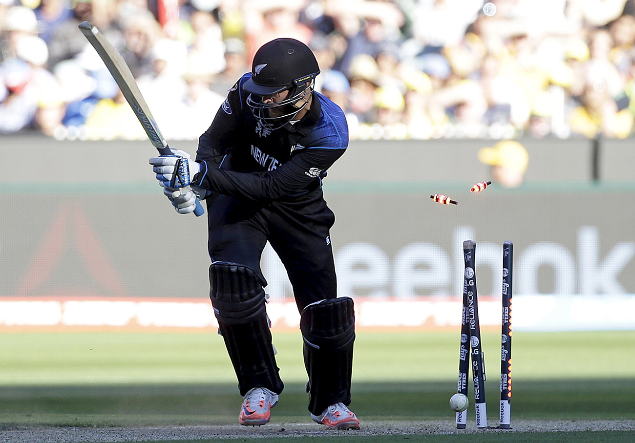 Vettori out.jpg
