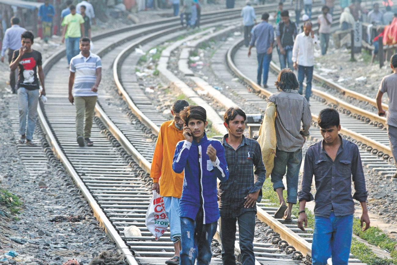 walking in rail track 2.jpg