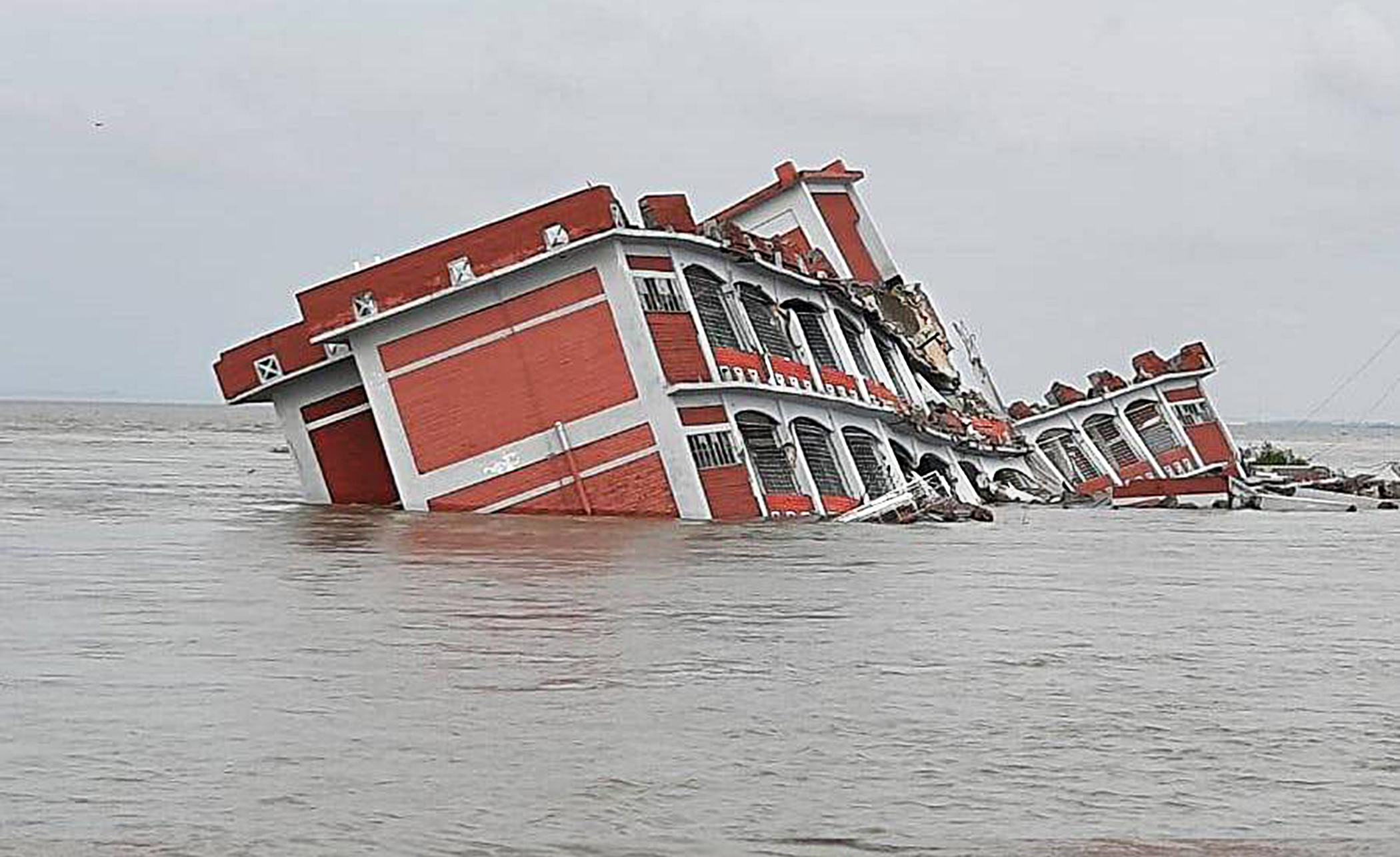 water2.jpg