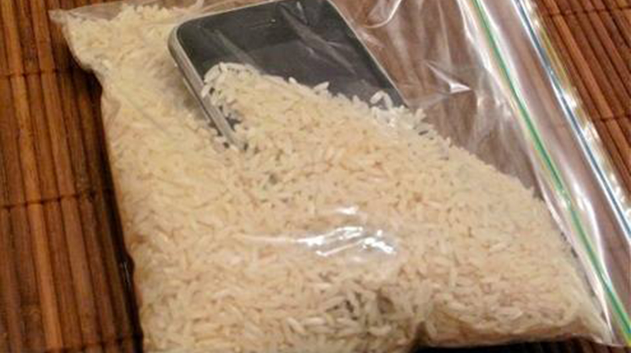 wet-phone.jpg