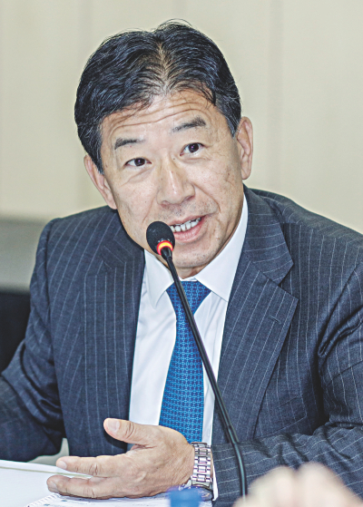yasunori_takeuchi.jpg