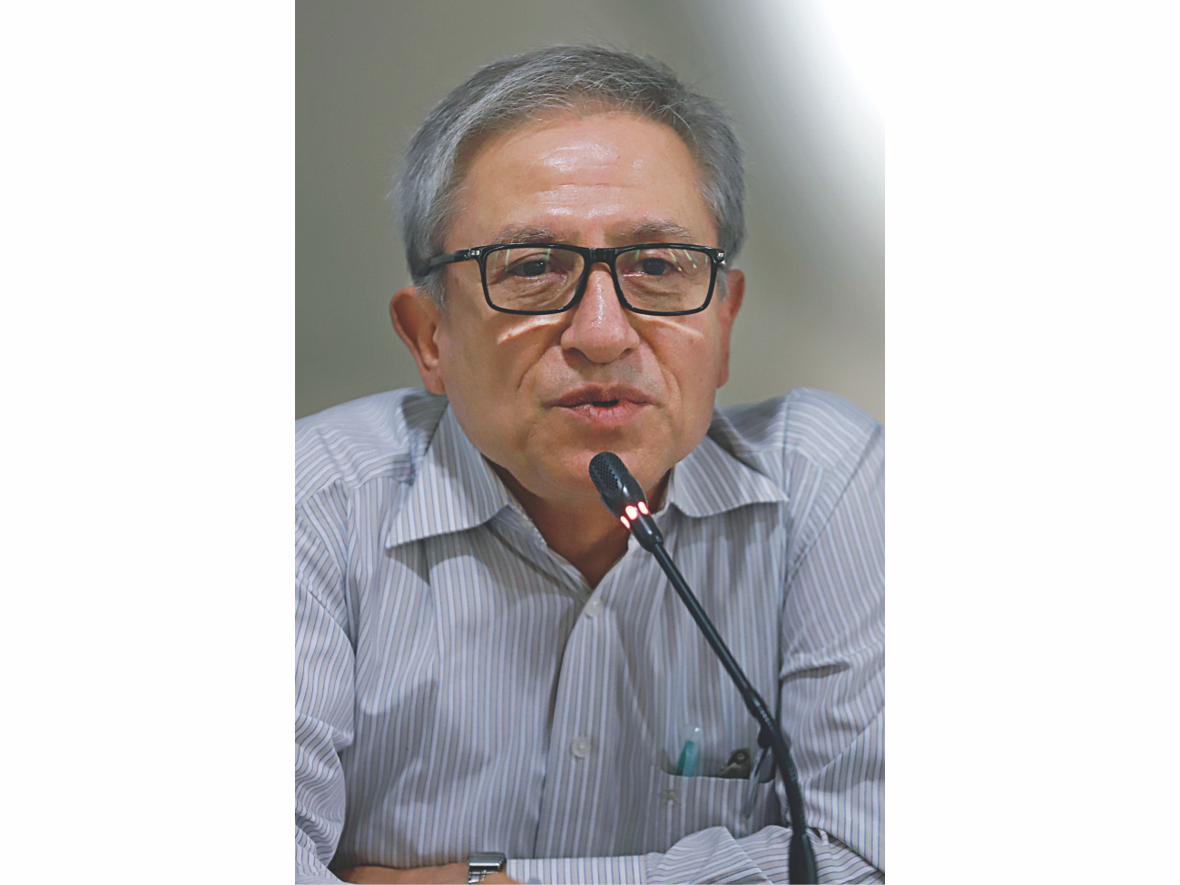zahid_hussain_4.jpg