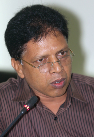 Zakir Hossain.jpg