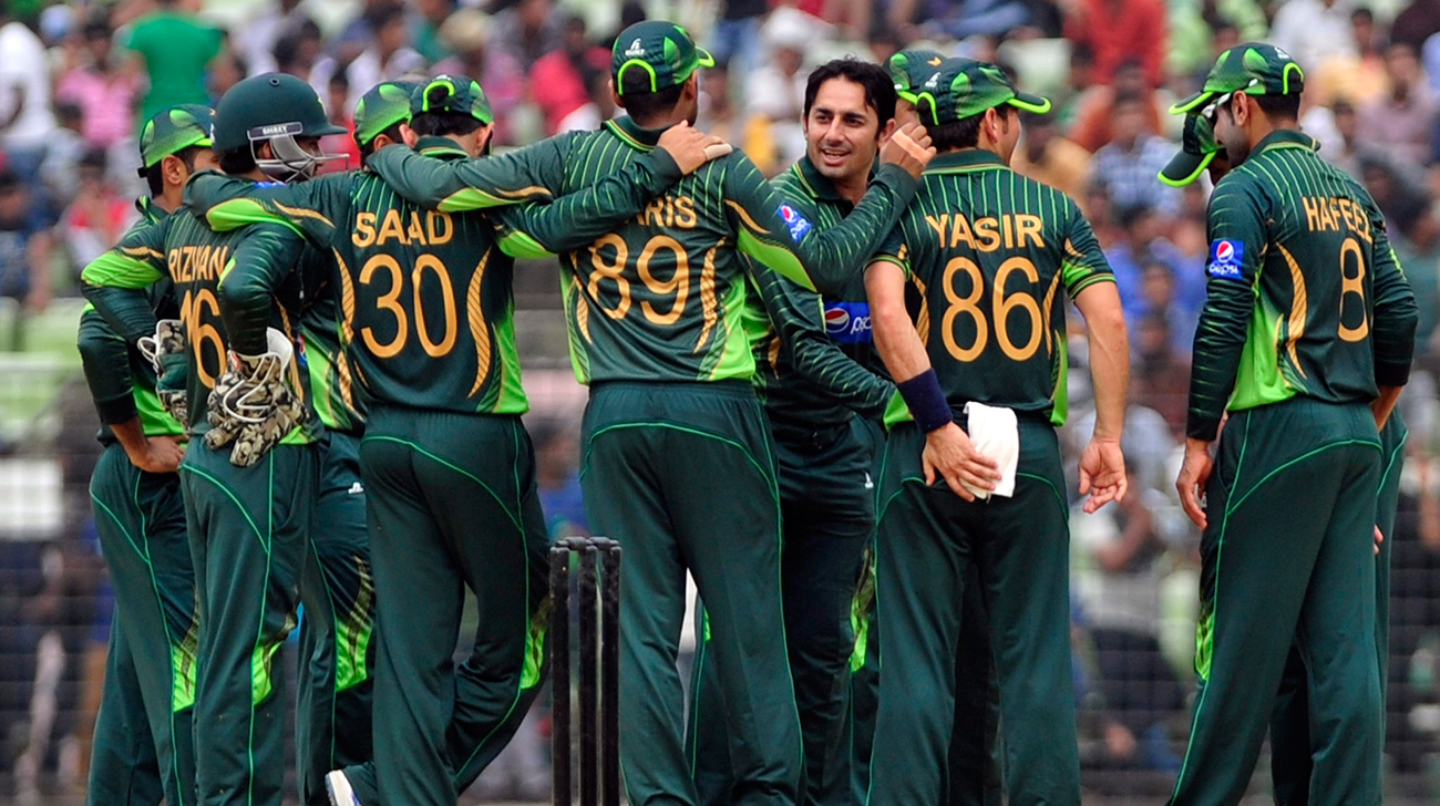 Pak players celebrate
