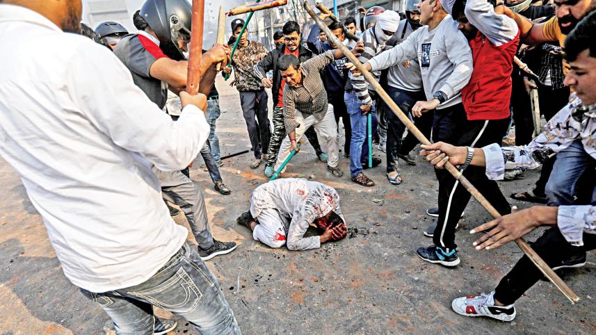 RIOTS-IN-DELHI-1.jpg