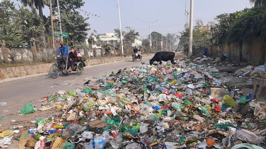 Khulna-City-Corporation-dumping-garbage.jpg