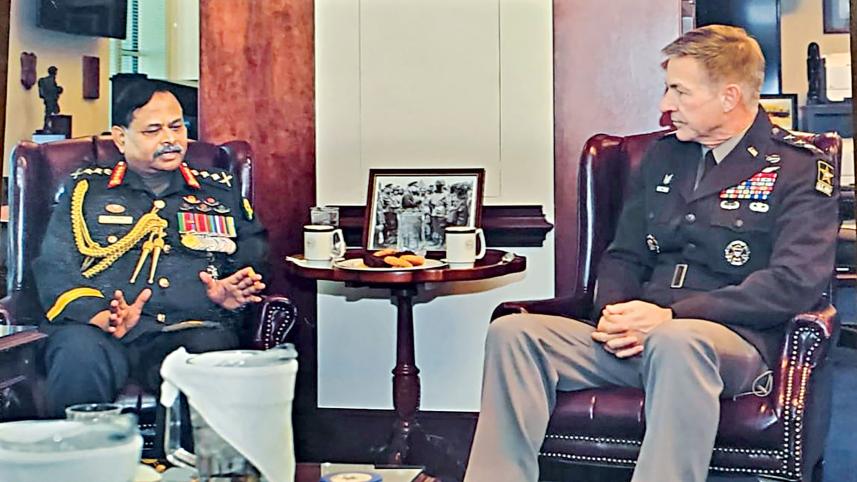 Bangladesh-Army-chief-General-Aziz-Ahmed.jpg