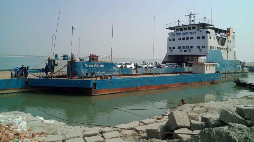 ferry.jpg