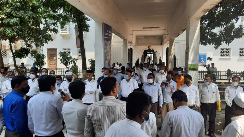 SC_lawyers protesting.jpg