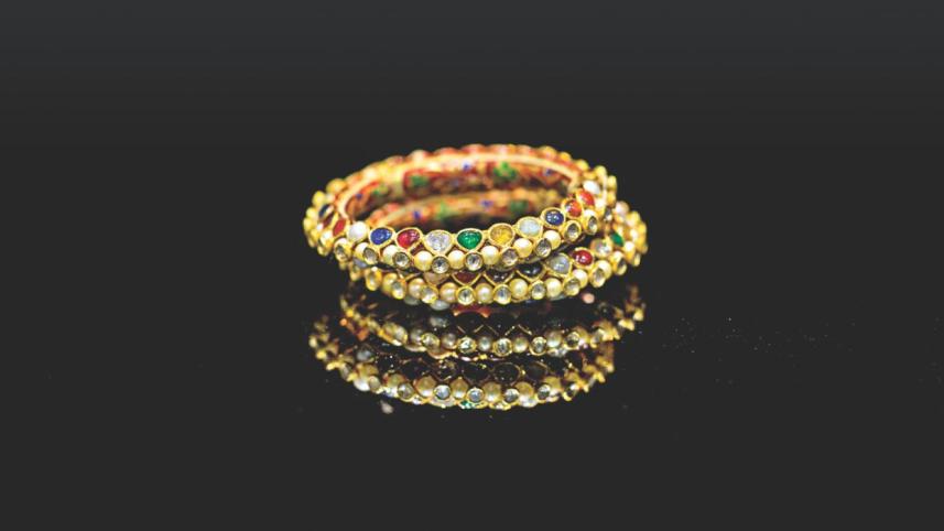 Bangles – an indispensable ornament for Bangladeshi women