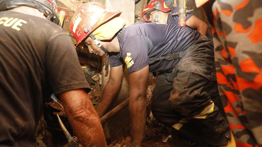 Old Dhaka building collapse