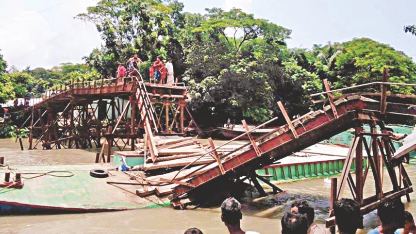 bridge collapse.jpg