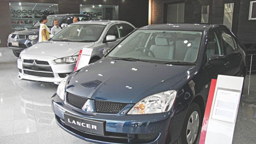 Car sales speed up.jpg