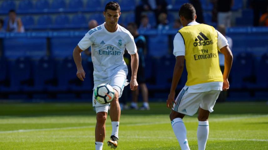 Cristiano warm _up.JPG