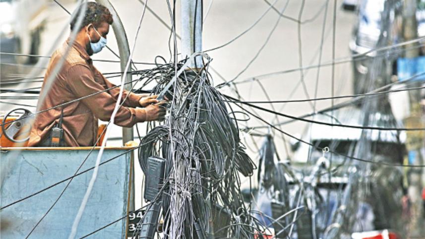 cutting-illegal-internet-connections.jpg