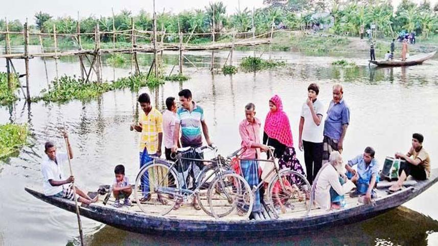 Damaged-bamboo-bridge-Sagardari-union-Jashore.jpg