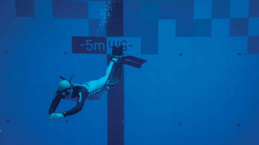 diving-pool.jpg