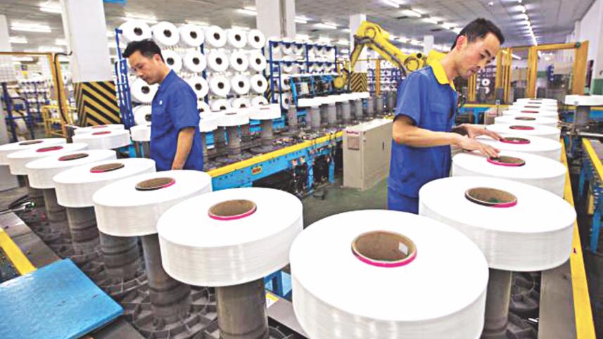 Employees work along.jpg