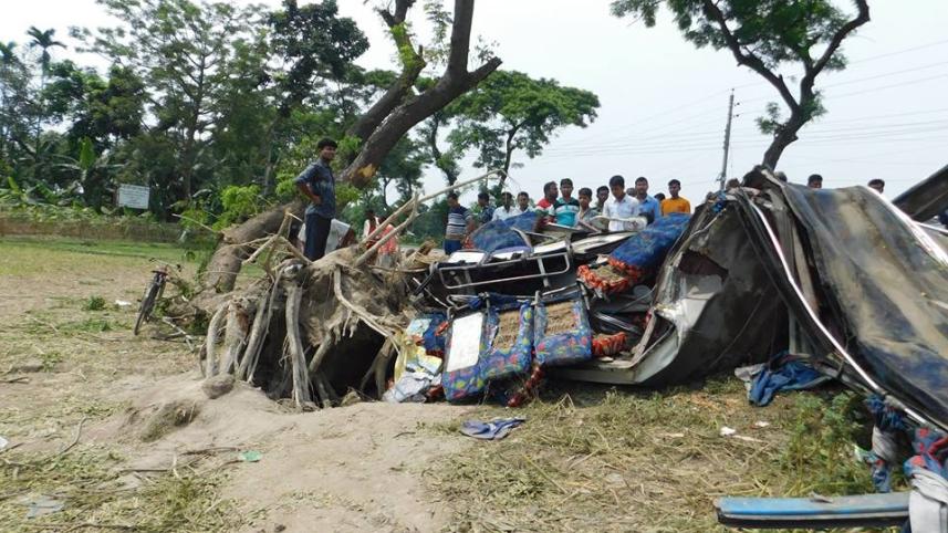 Gaibandha road accident
