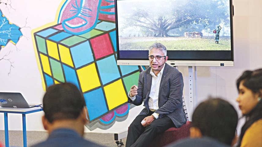 Grameenphone CEO Yasir Azman.jpg