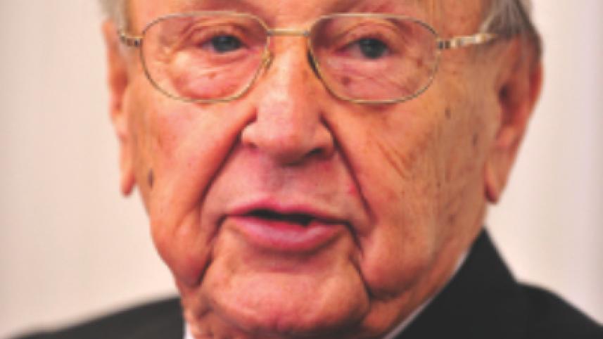 Hans-Dietrich Genscher.jpg