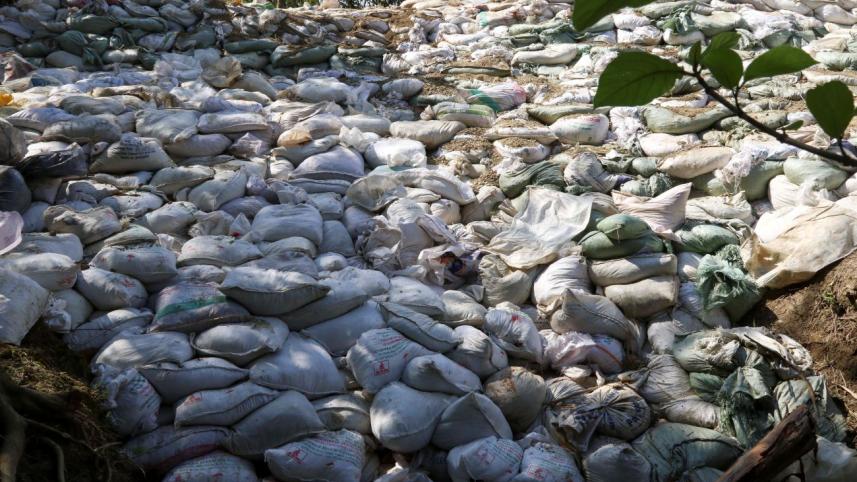 Illegal dam makeshift