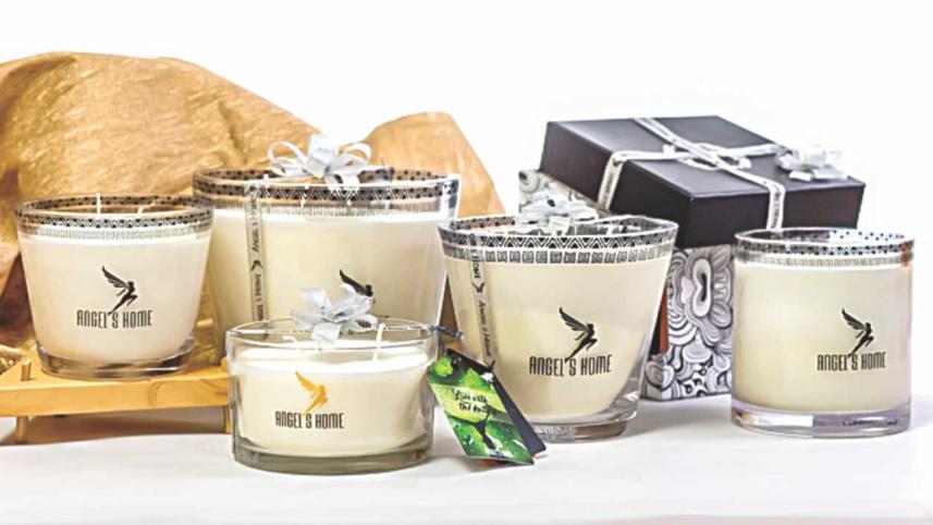 In Love with Candles, Potpourri and Fragrance