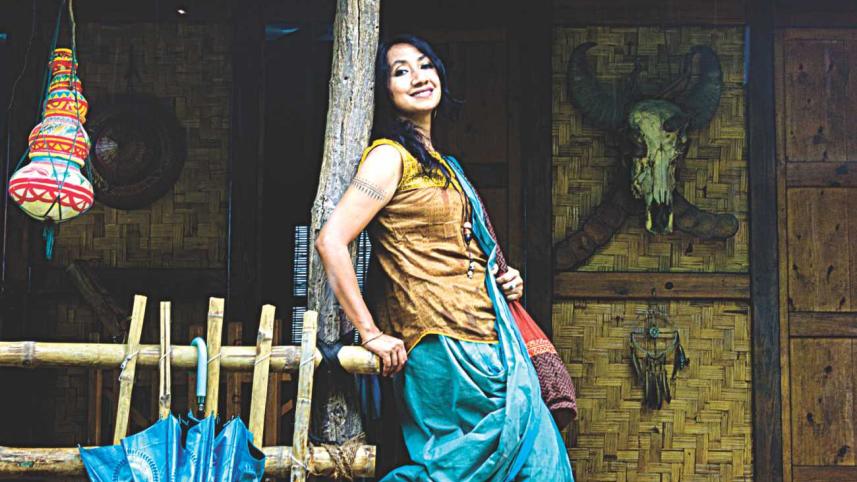 In the eyes of  Nazrul and Tagore