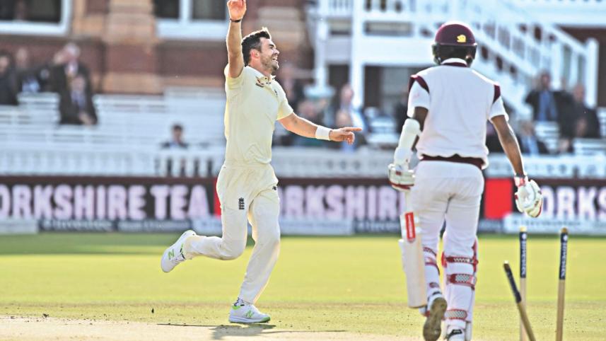 James Anderson 500th wicket.jpg