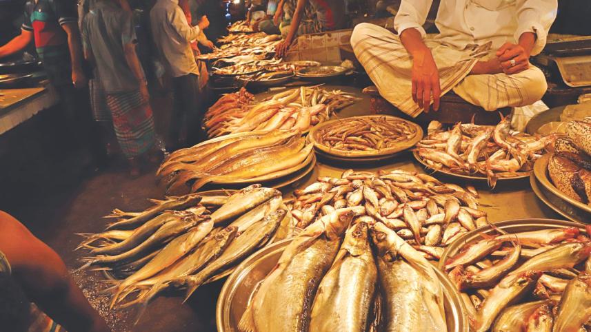 Karwan Bazar kitchen market.jpg