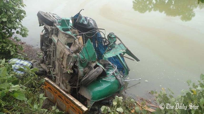 Mymensingh-road-crash-kills-three.jpg