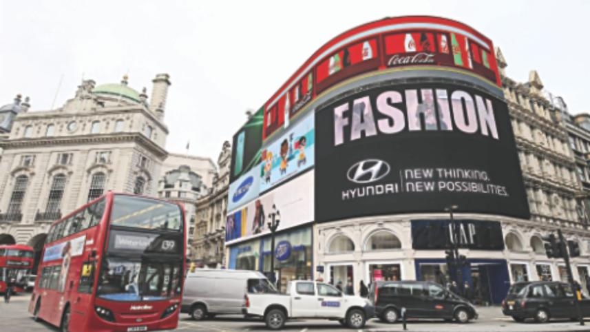 Piccadilly Circus.jpg