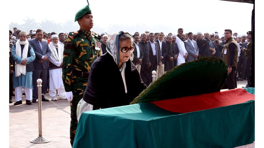 PM pays tribute.jpg