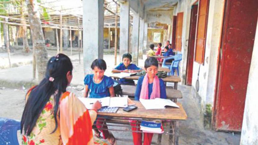primary school in Jhalakathi classrooms