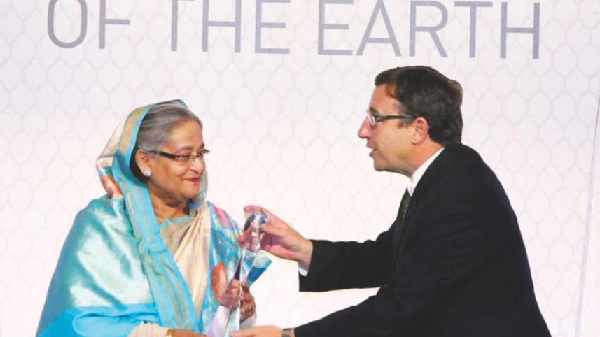 Prime Minister Sheikh Hasina received UN – Champions of the Earth.jpg