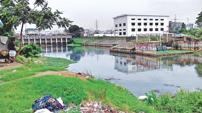 Rampura-Norail canal 1.jpg