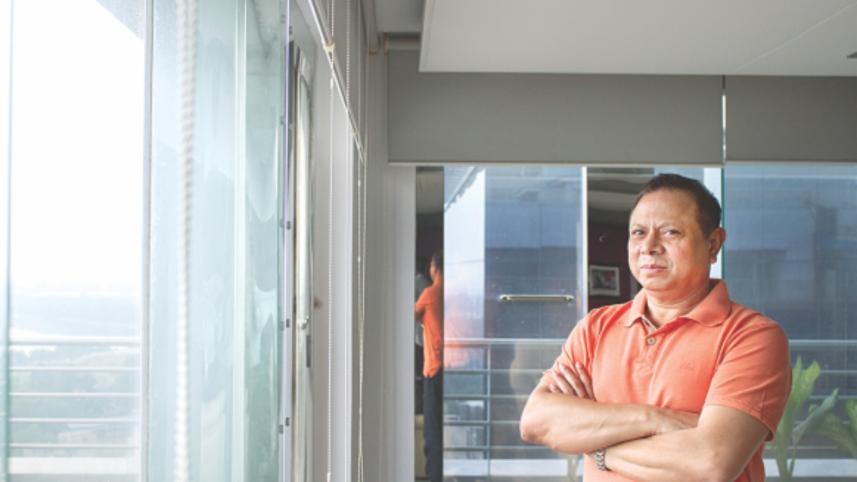 sak ekramuzzaman.jpg